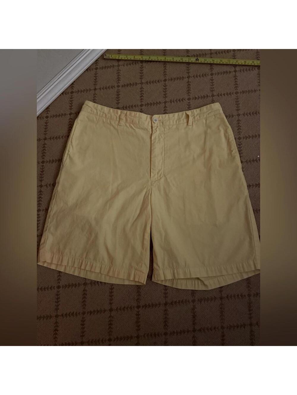 Vineyard Vines Yellow Club Chino Shorts 35